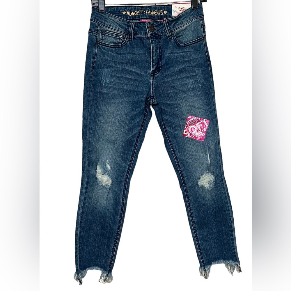 Almost Famous Mid Rise Dark Blue Wash Ripped Raw Hem Distressed Skinny Jeans 7